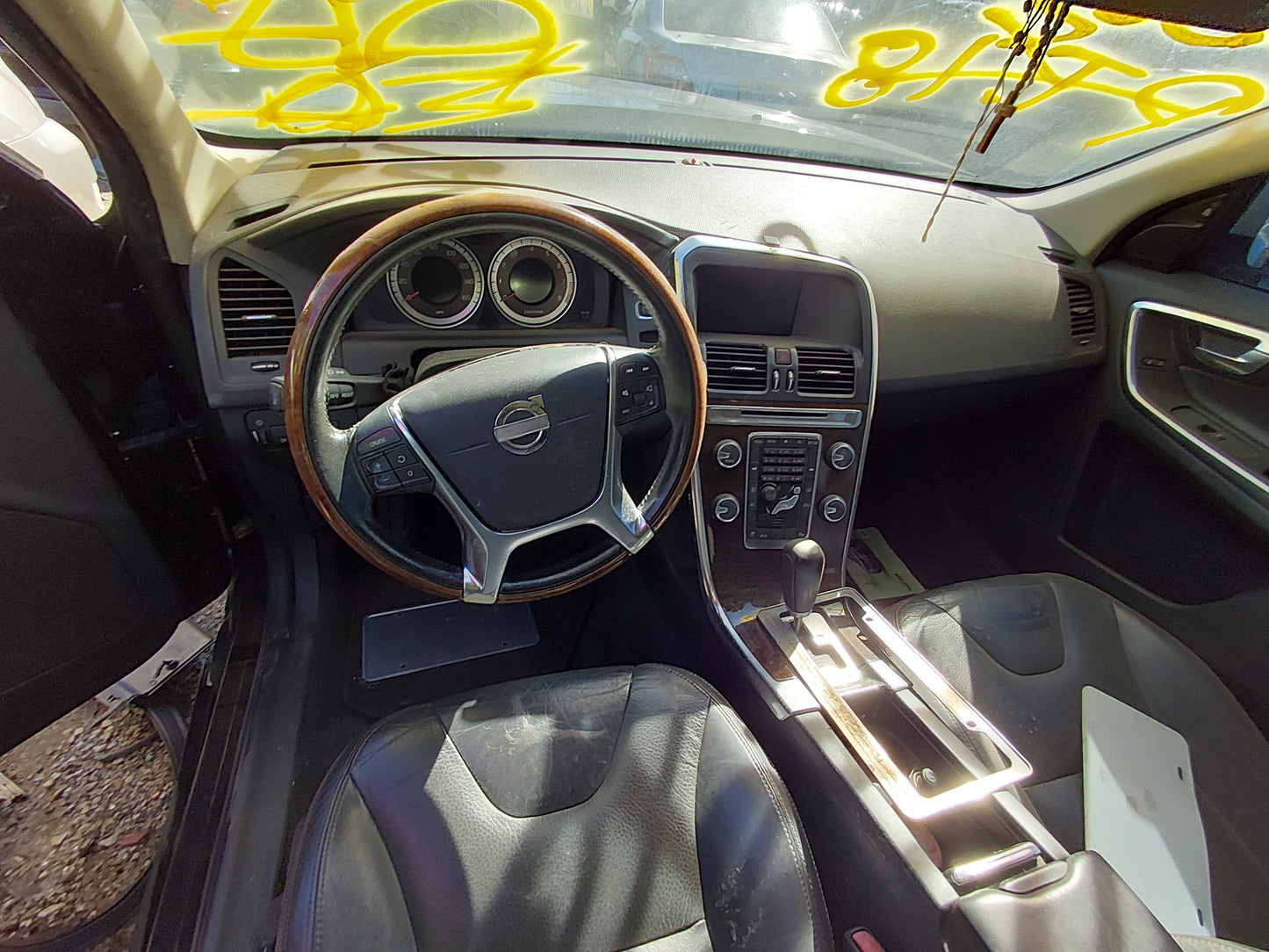 2009-2017 Volvo XC60 - Stock #: M18454