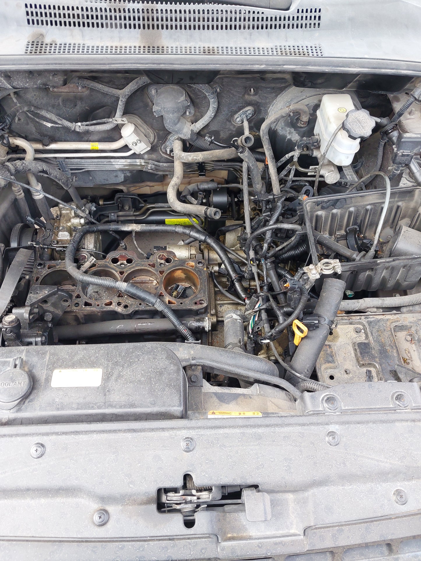 2005-2008 Kia Sportage - Stock #: M18617