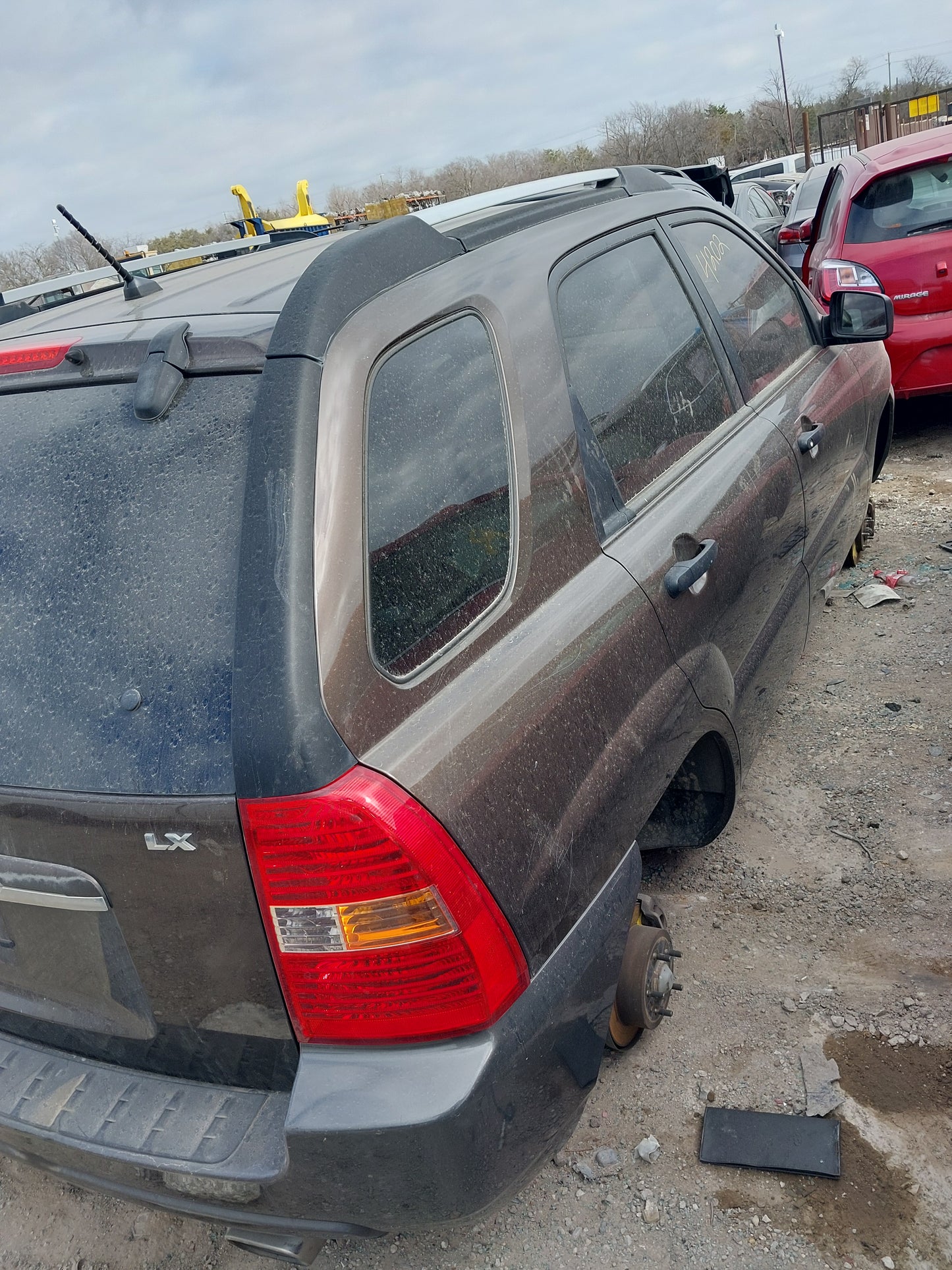2005-2008 Kia Sportage - Stock #: M18617