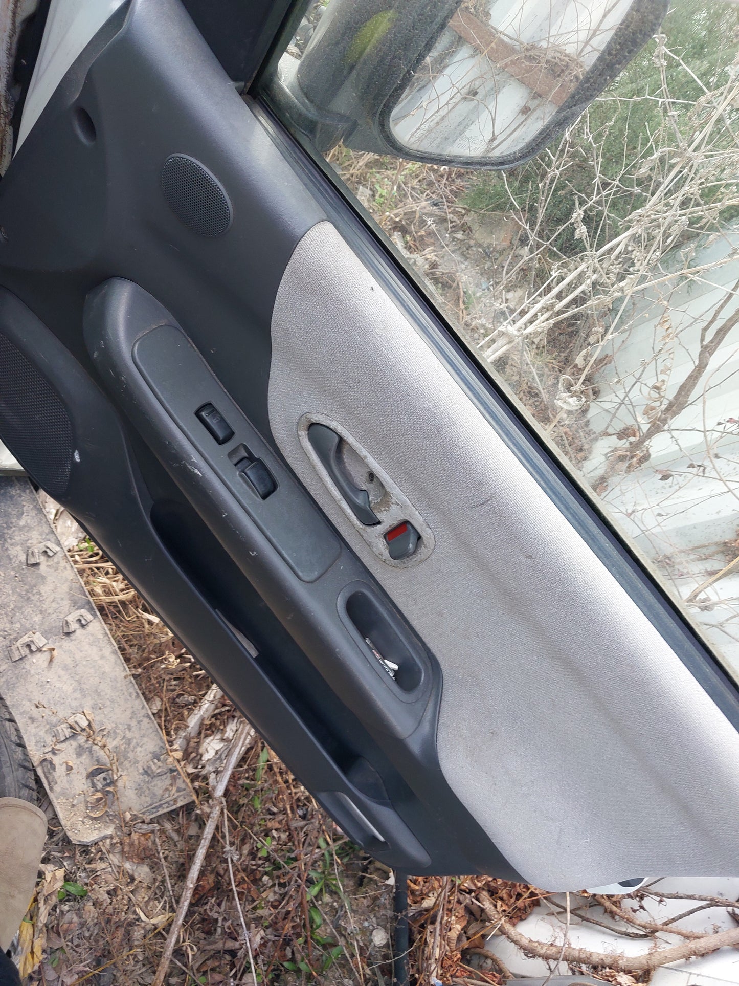2001 MITSUBISHI MONTERO - STOCK #M18632