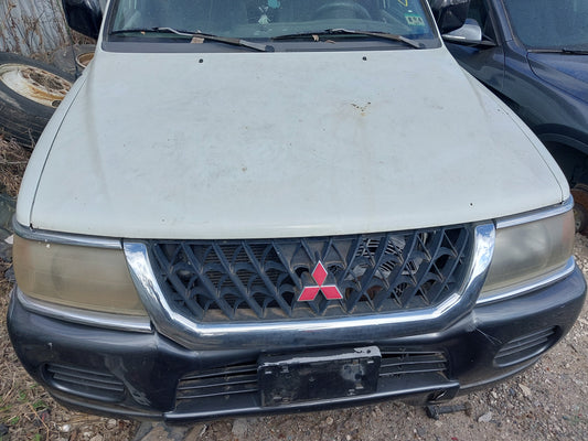 2001 MITSUBISHI MONTERO - STOCK #M18632