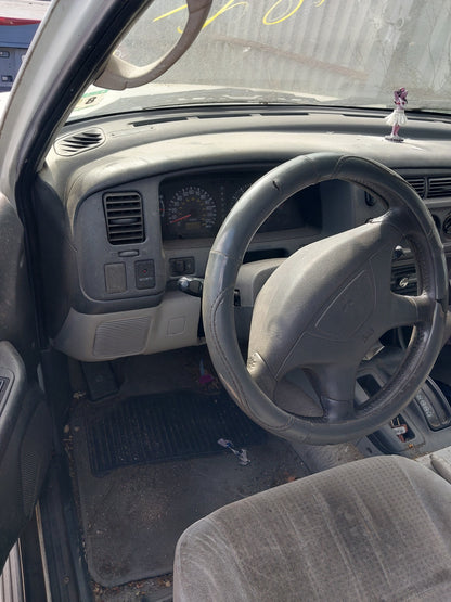 2001 MITSUBISHI MONTERO - STOCK #M18632