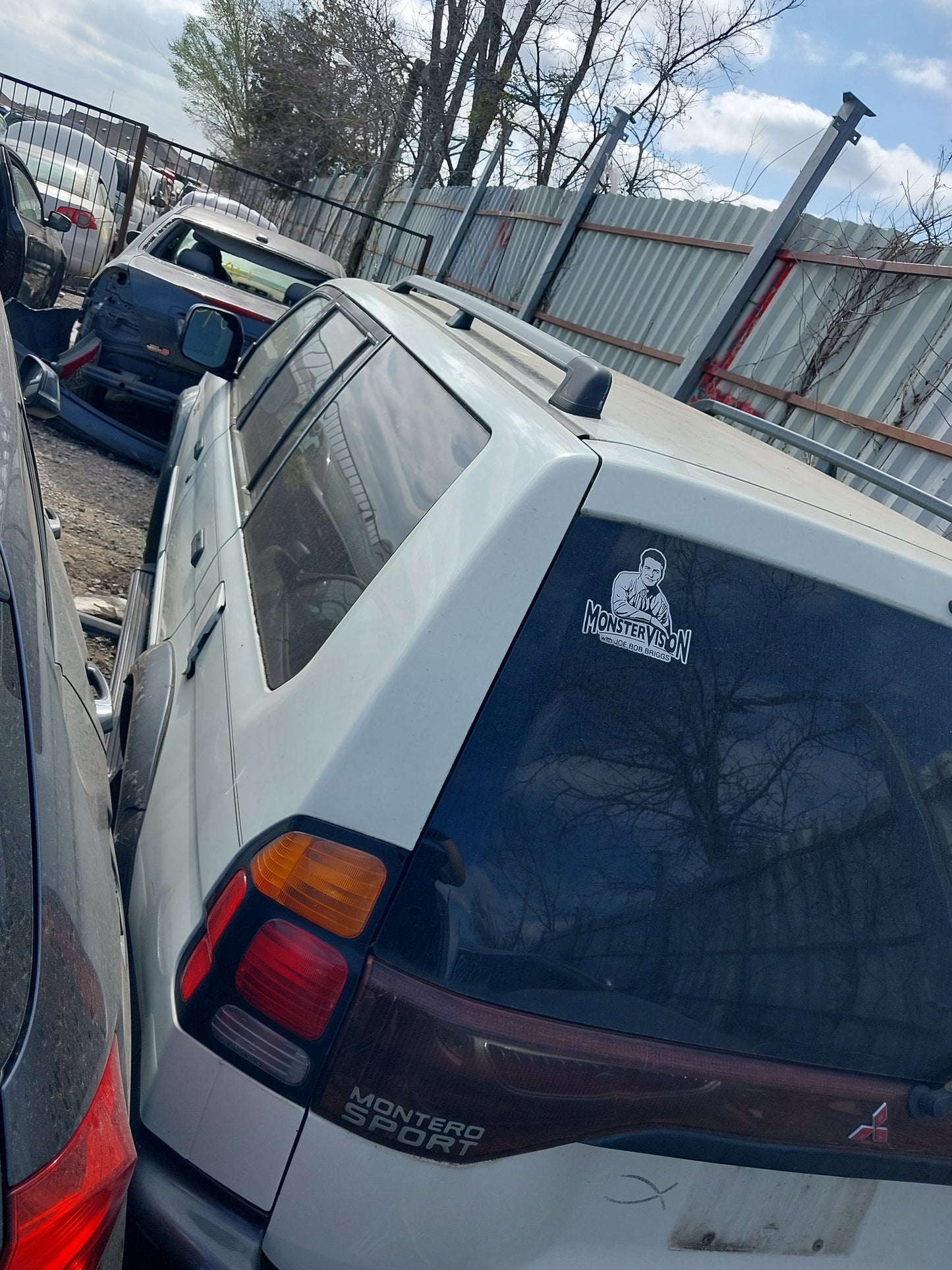 2001 MITSUBISHI MONTERO - STOCK #M18632