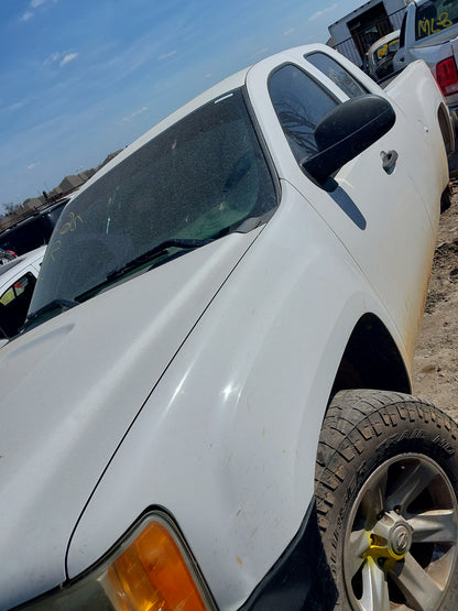 2007-2014 GMC SIERRA 1500- PARTING OUT- MK-18 # M18608