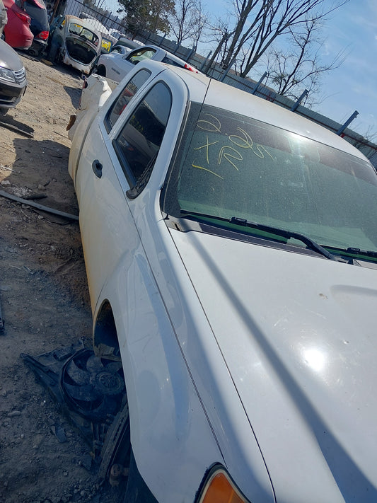 2007-2014 GMC SIERRA 1500- PARTING OUT- MK-18 # M18608