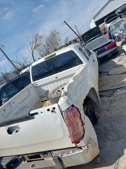 2007-2014 GMC SIERRA 1500- PARTING OUT- MK-18 # M18608