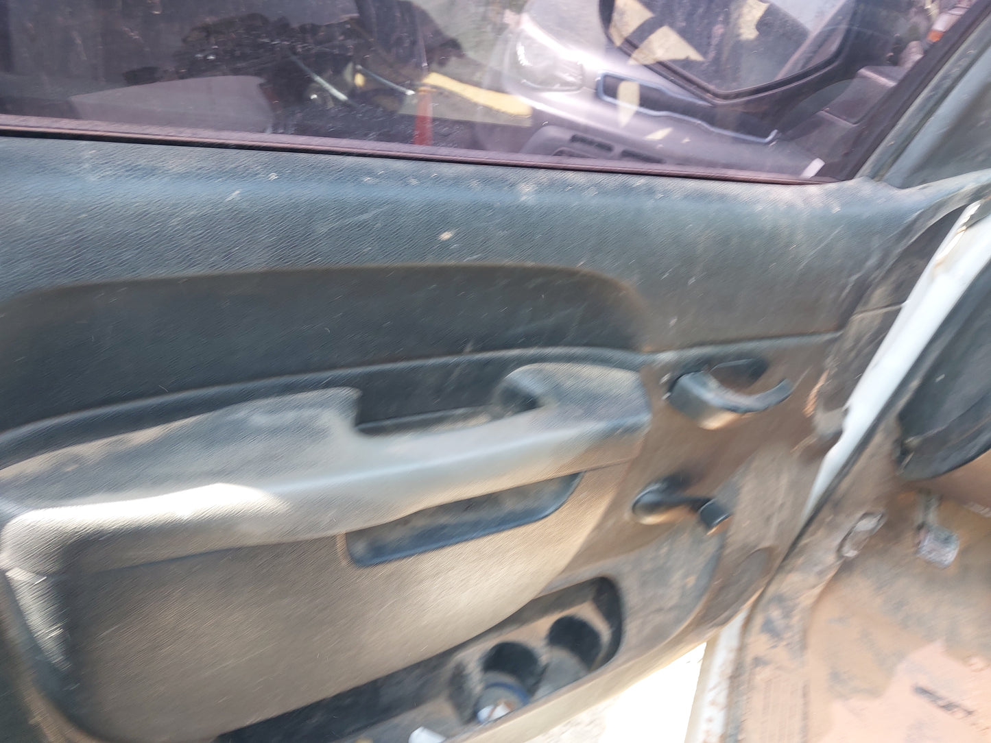 2007-2014 GMC SIERRA 1500- PARTING OUT- MK-18 # M18608