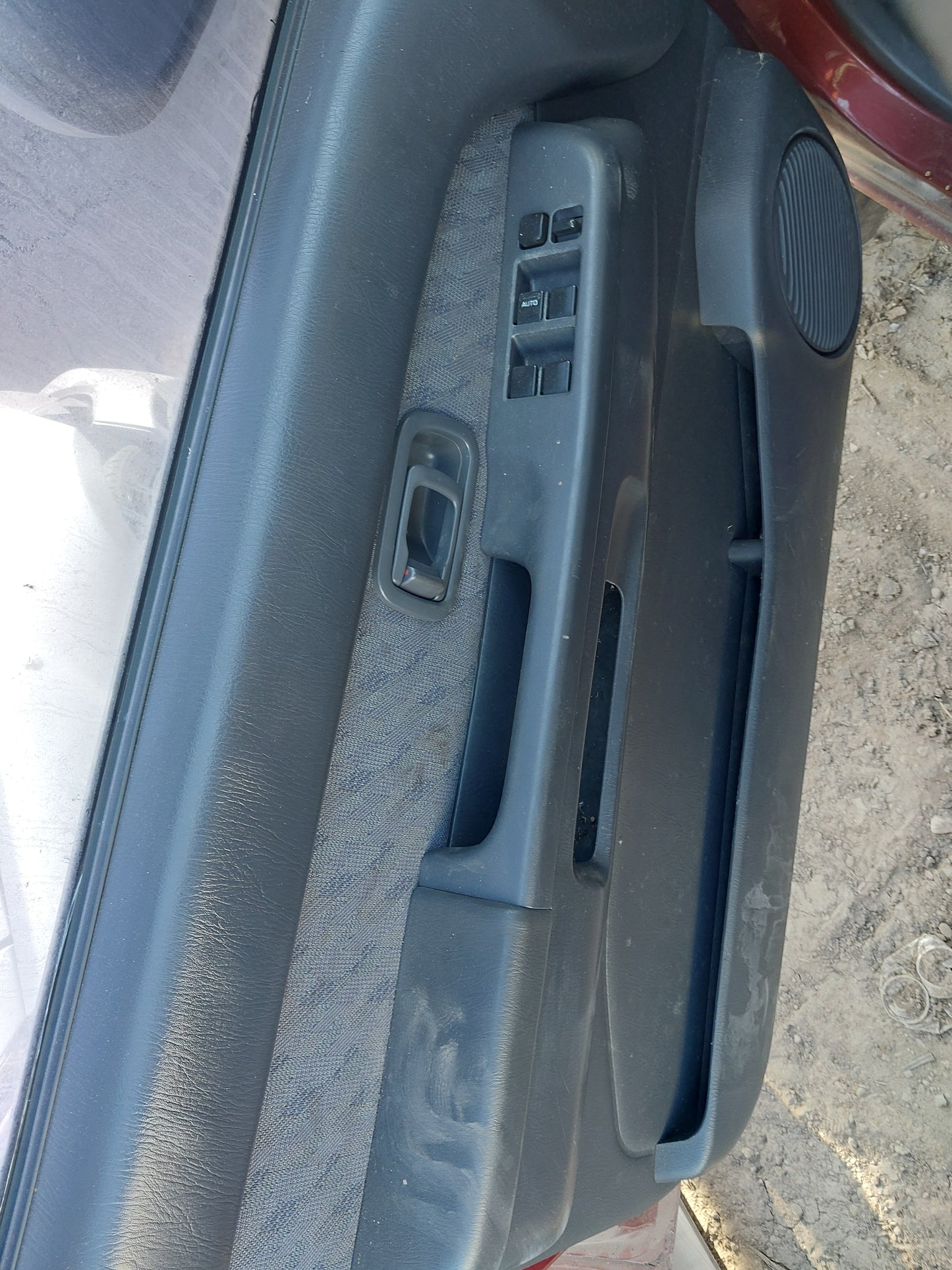 1997 NISSAN PATHFINDER - STOCK #M18631