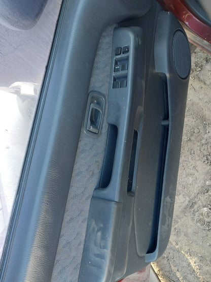 1997 NISSAN PATHFINDER - STOCK #M18631