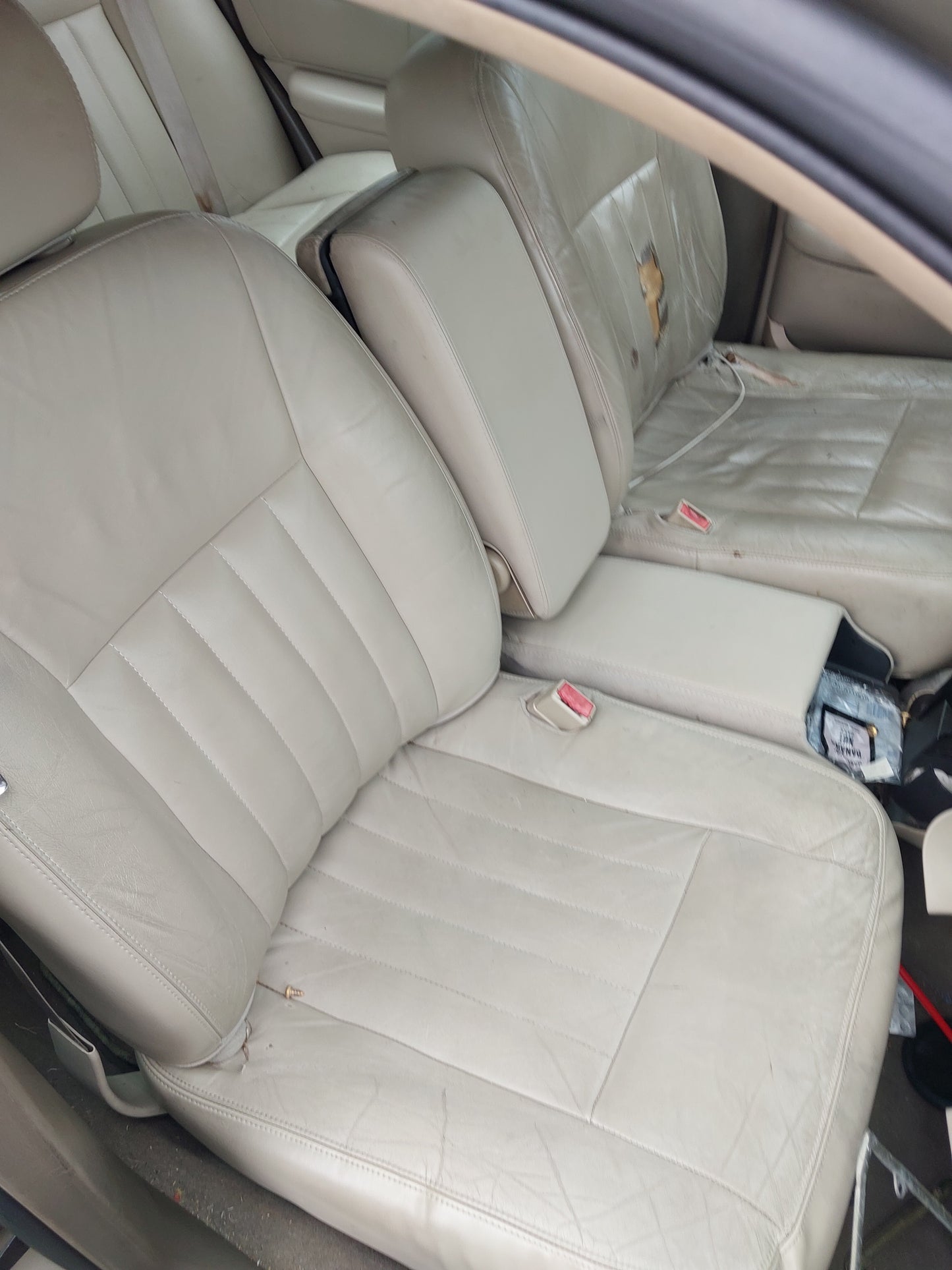 2005 LINCOLN TOWN CAR - STOCK #M18633
