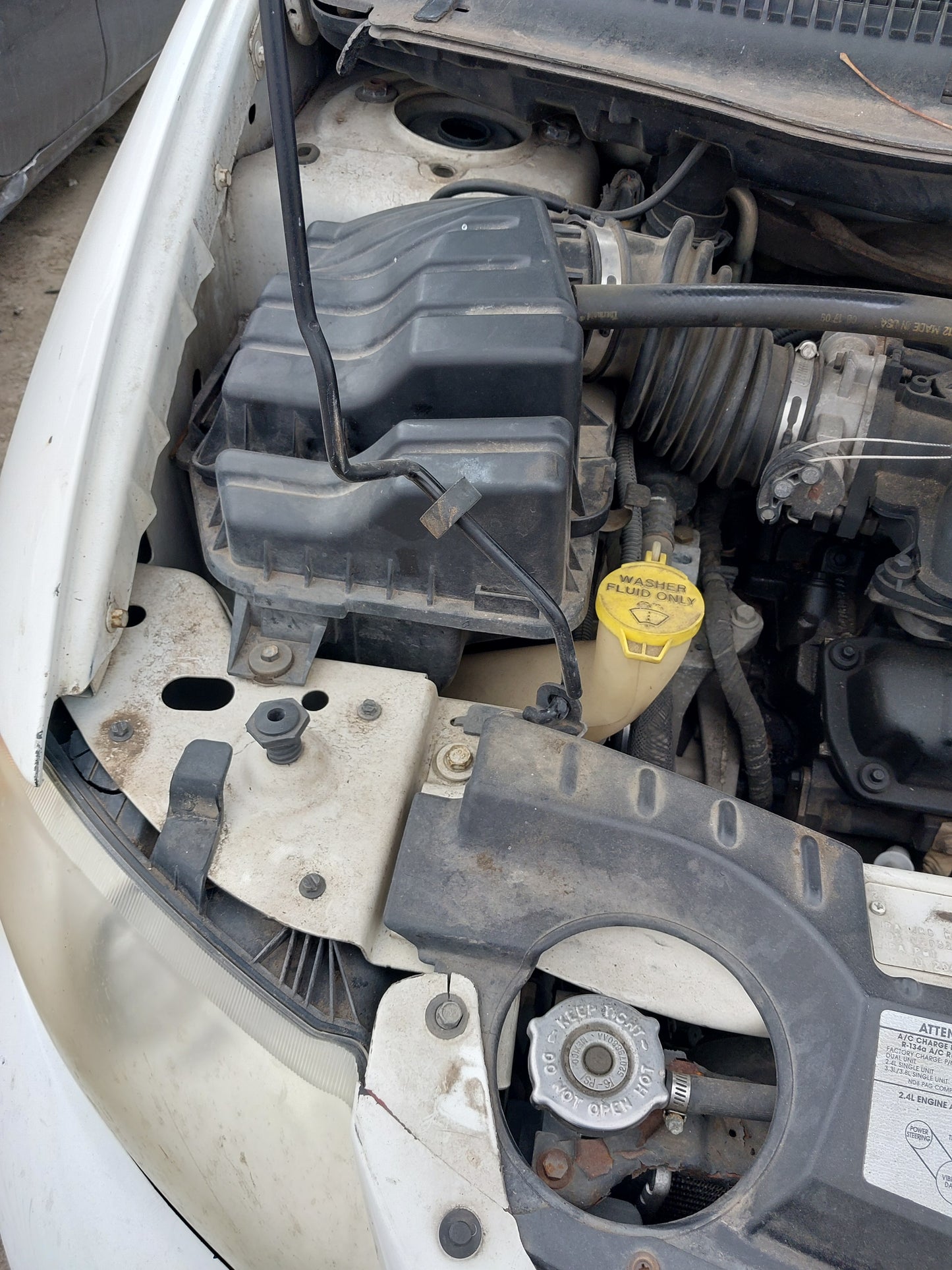 2004 Dodge Grand Caravan - Stock #: M18622 - ML-12