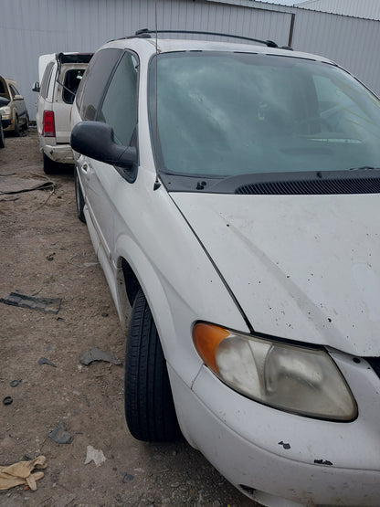 2004 Dodge Grand Caravan - Stock #: M18622 - ML-12
