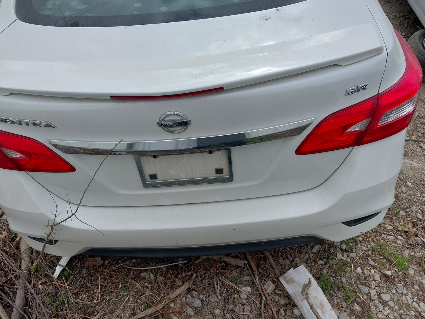 2016-2019 NISSAN SENTRA- PARTING OUT- MK-19  # M18609