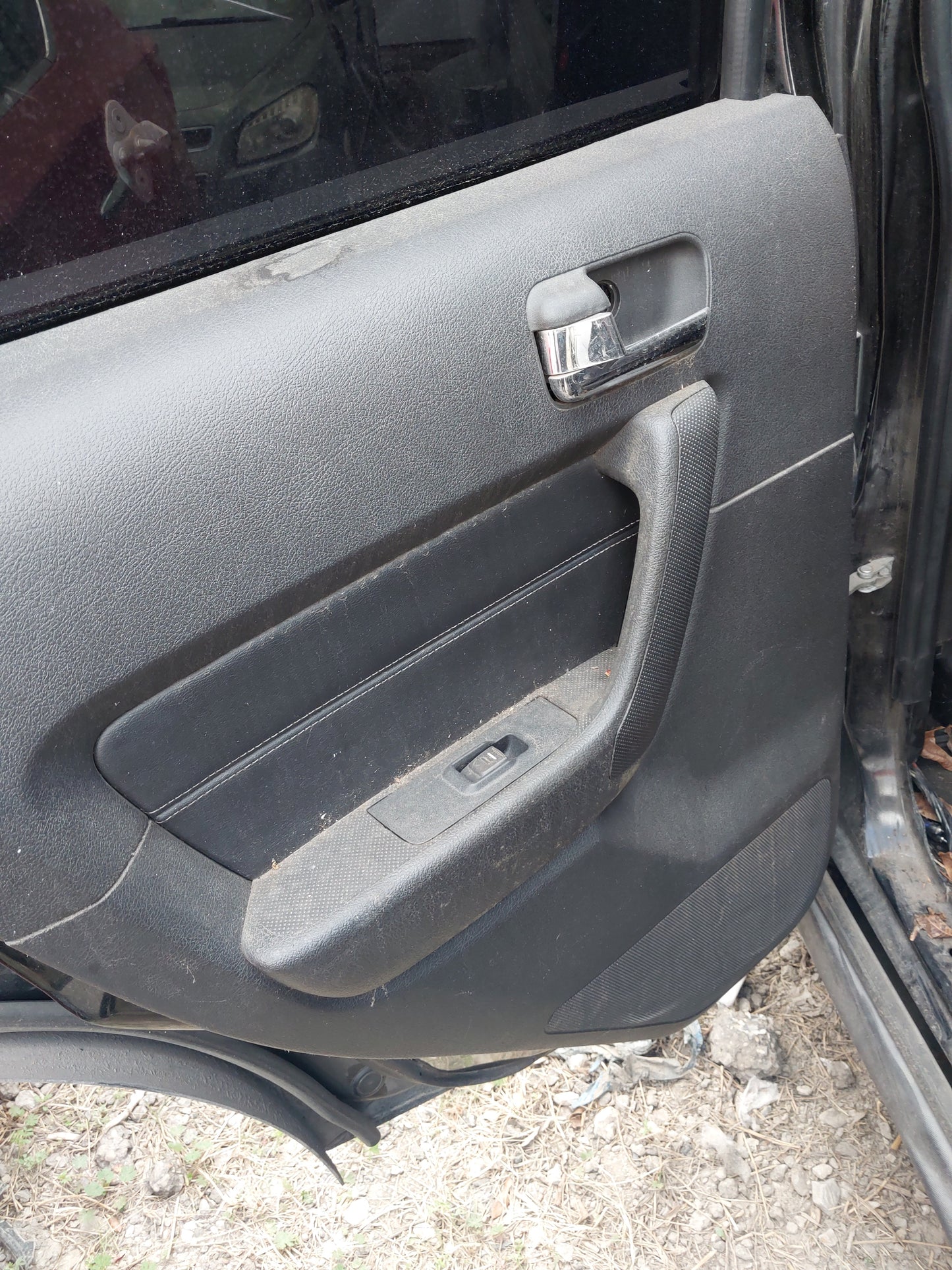 2006-2010 HUMMER H3 - PARTING OUT- MK-16 # M18606