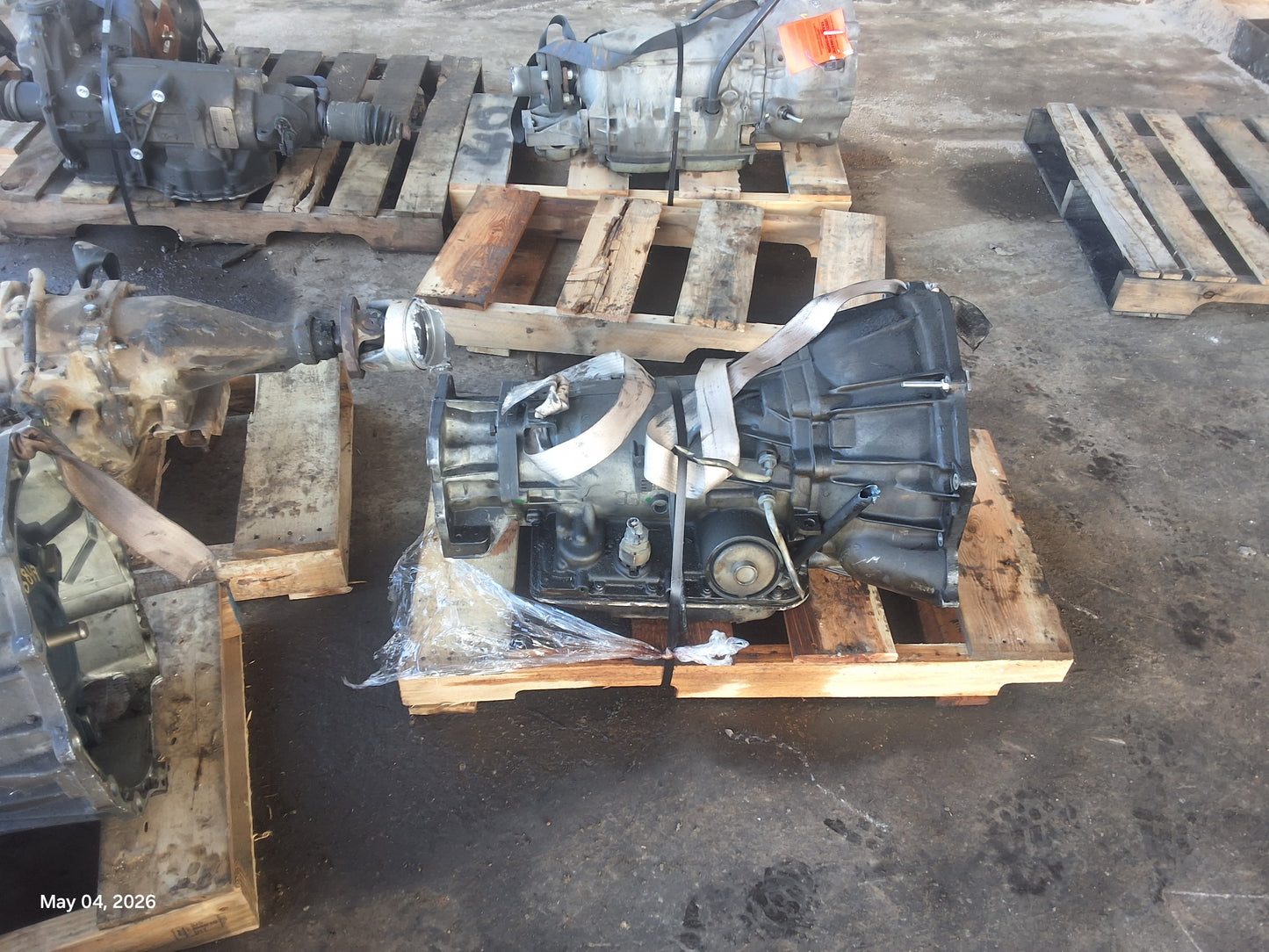 1998-2000 GMC ENVOY  -  4.3 L ENGINE - #M18861