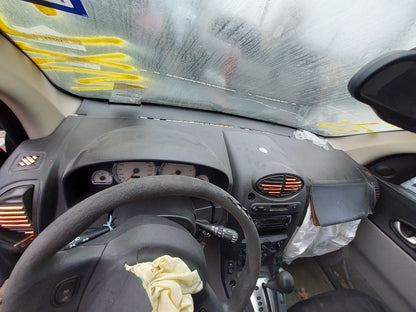 2005 Saturn Vue - Stock #: M18302 - MXL-12