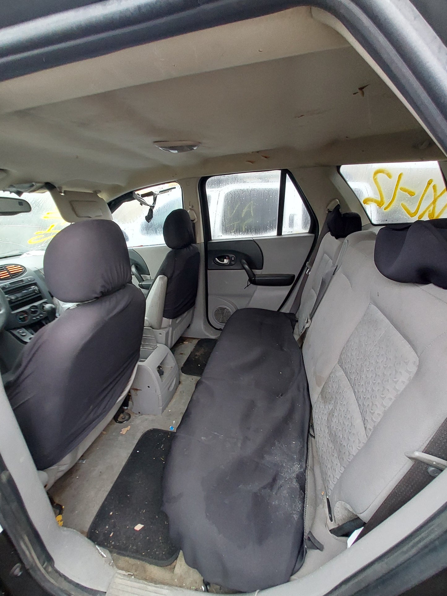 2005 Saturn Vue - Stock #: M18302 - MXL-12