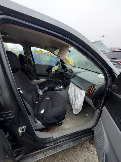 2005 Saturn Vue - Stock #: M18302 - MXL-12