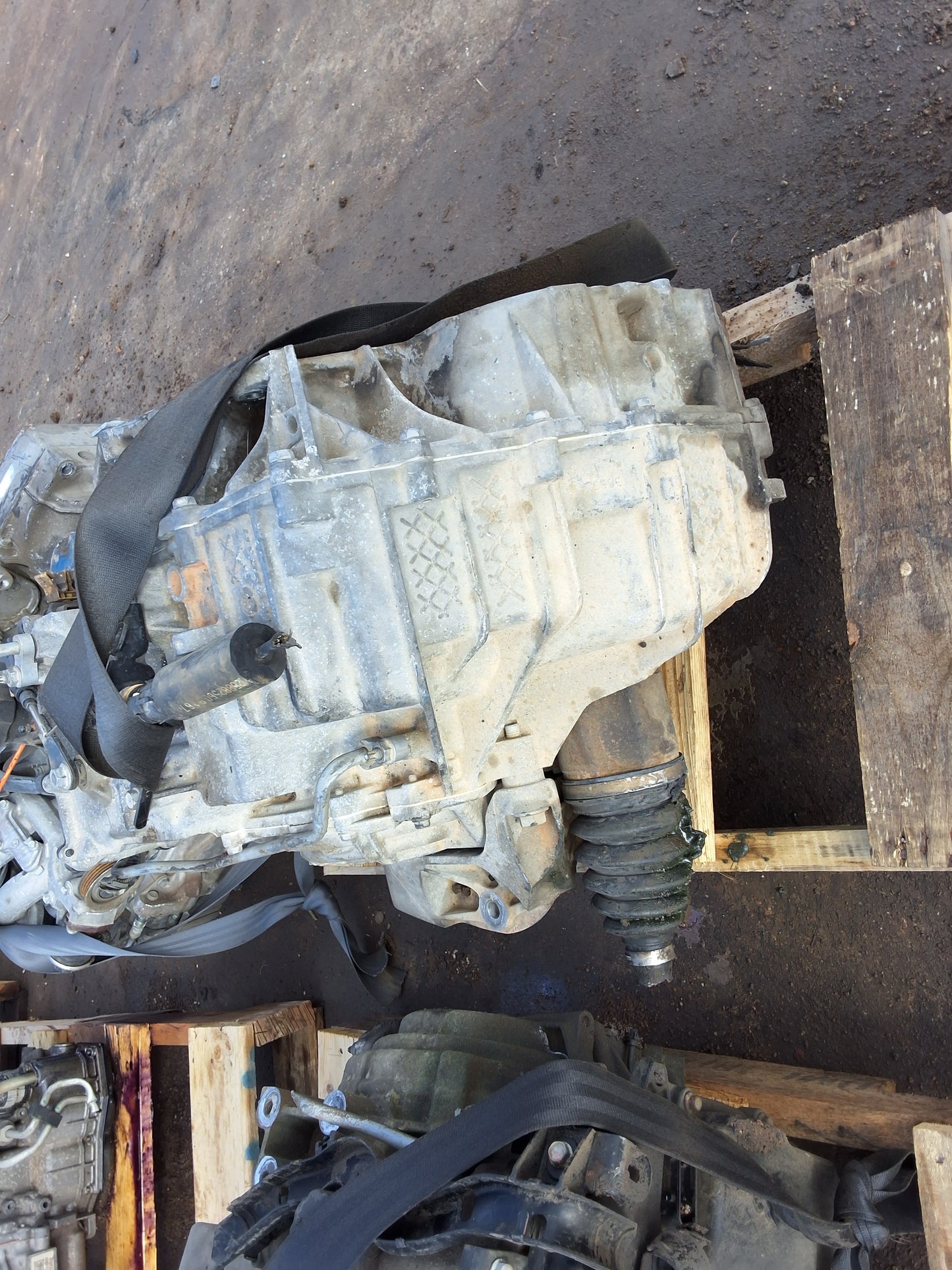 2010 GMC ACADIA  -  AUTOMATIC TRANSMISSION - #M18507