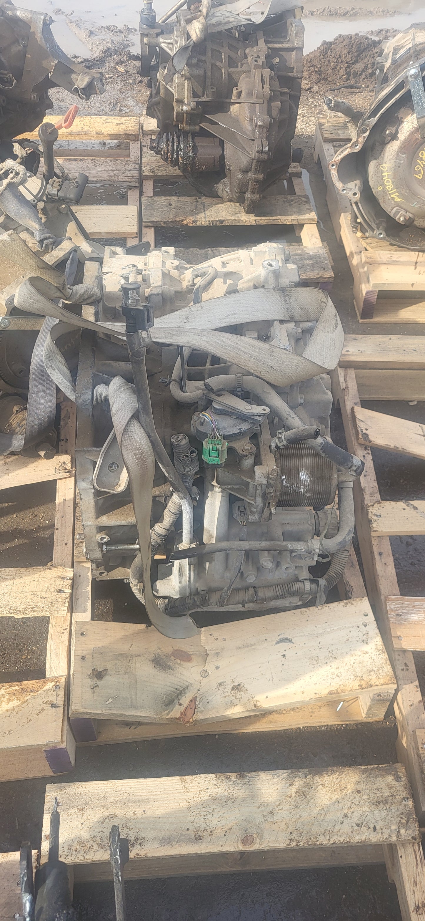 2009 NISSAN ROGUE  -  AUTOMATIC TRANSMISSION - #M18568