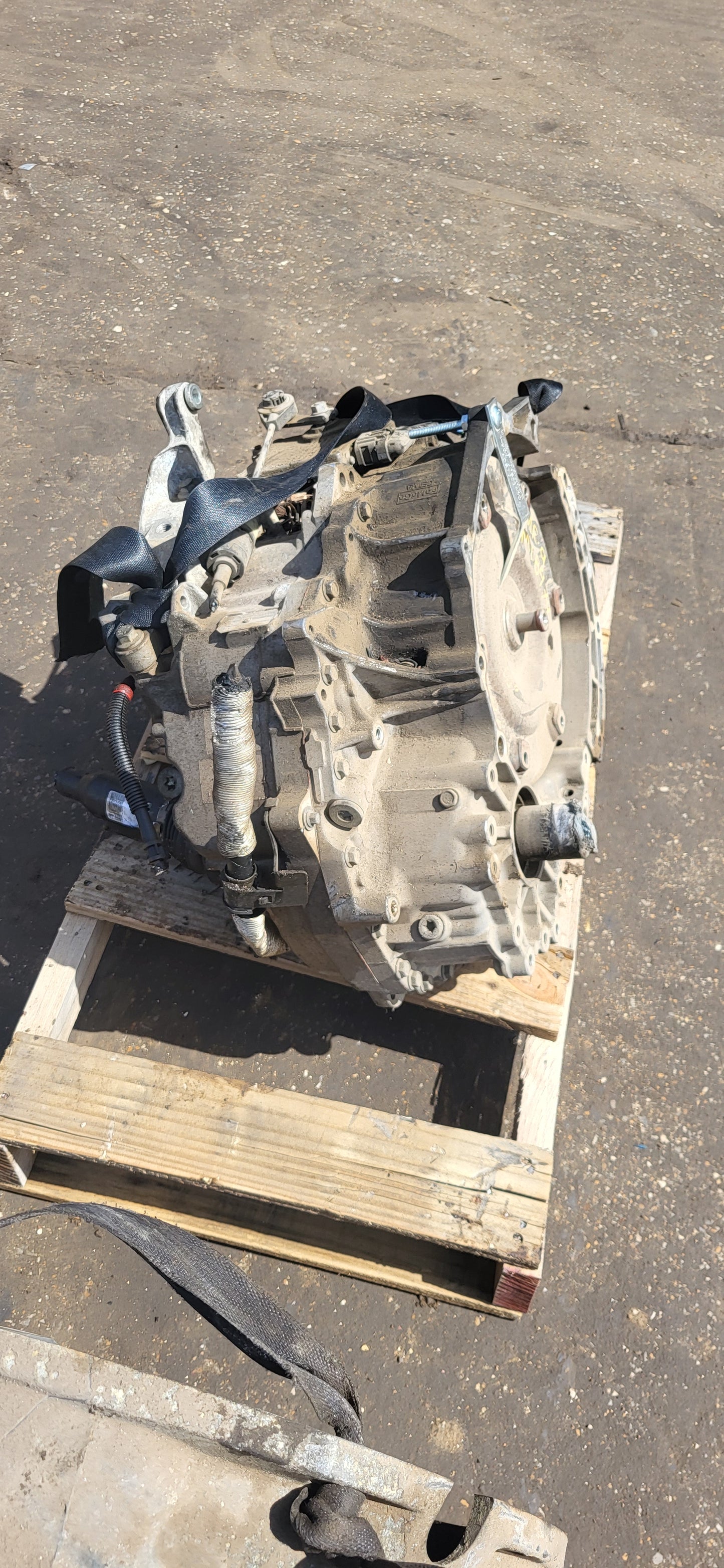 2010 VOLVO XC60  -  AUTOMATIC TRANSMISSION - #M18479