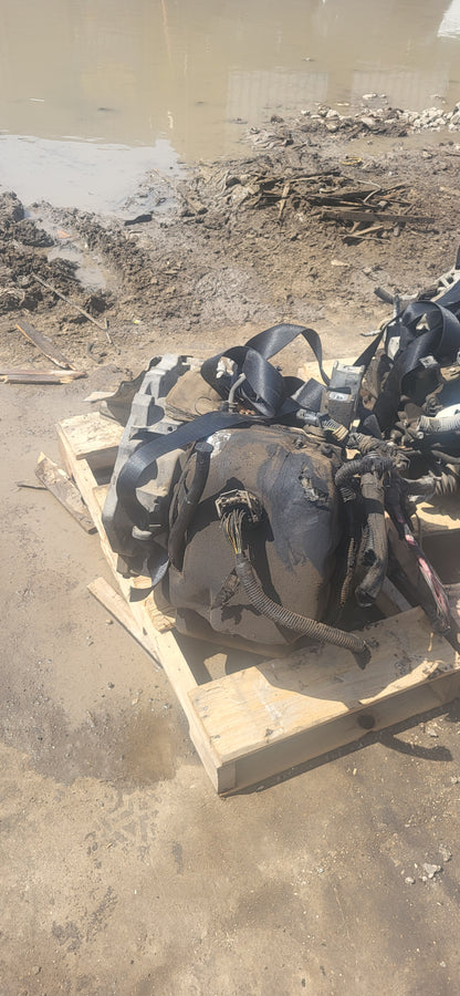 2010 DODGE CARAVAN  -  AUTOMATIC TRANSMISSION - #M18658