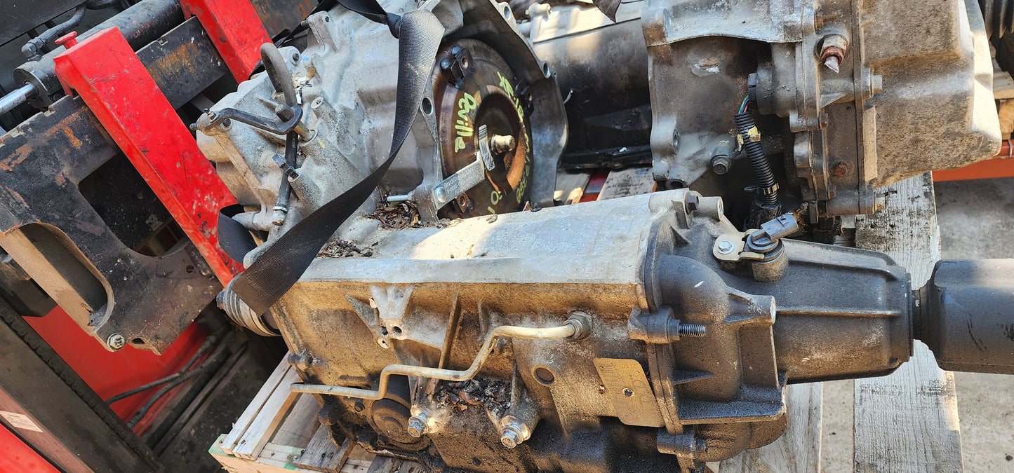 2001-2001 CADILLAC DEVILLE- AUTOMATIC TRANSMISSION -#M17388