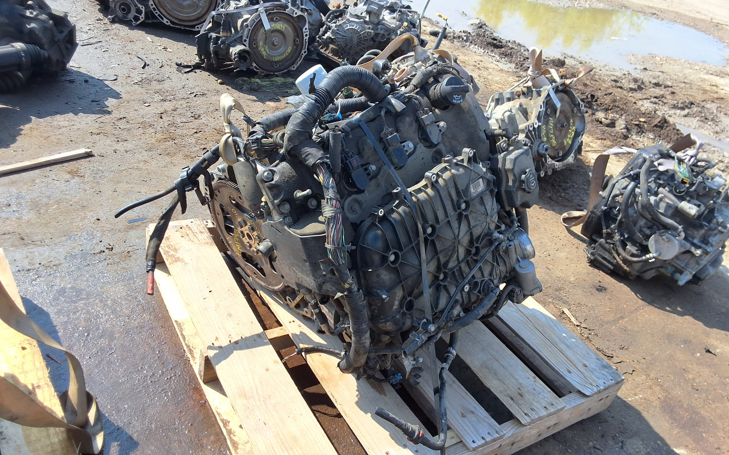 2010 BUICK LACROSSE - 3.0 L ENGINE - #M17401