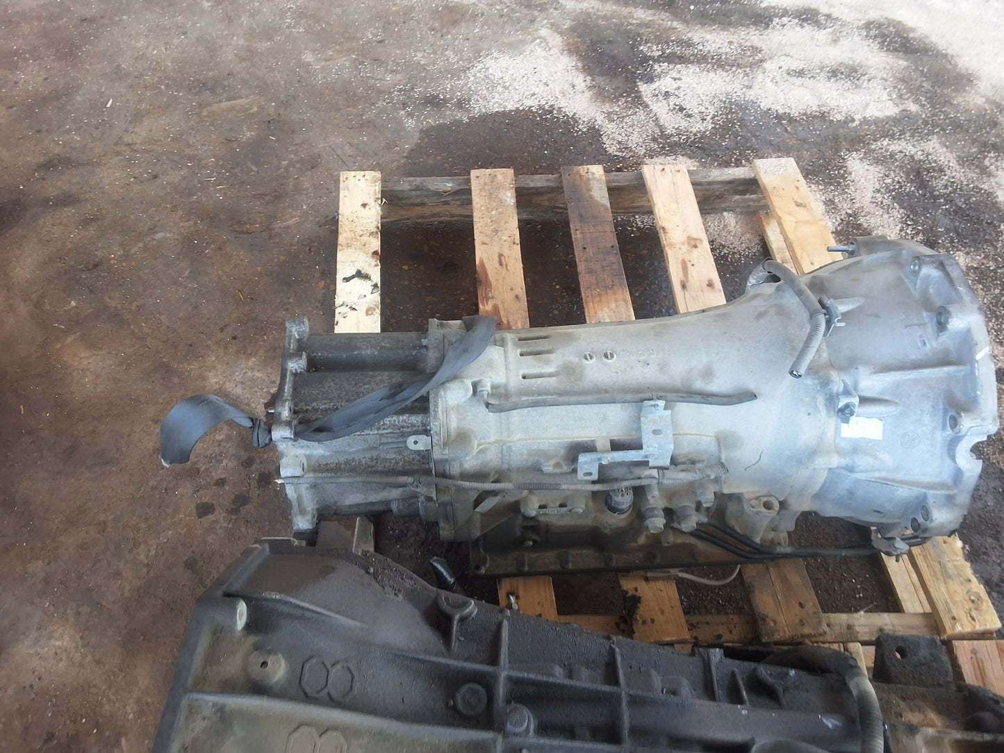 2015 INFINITI Q40 - AUTOMATIC TRANSMISSION -#M19457