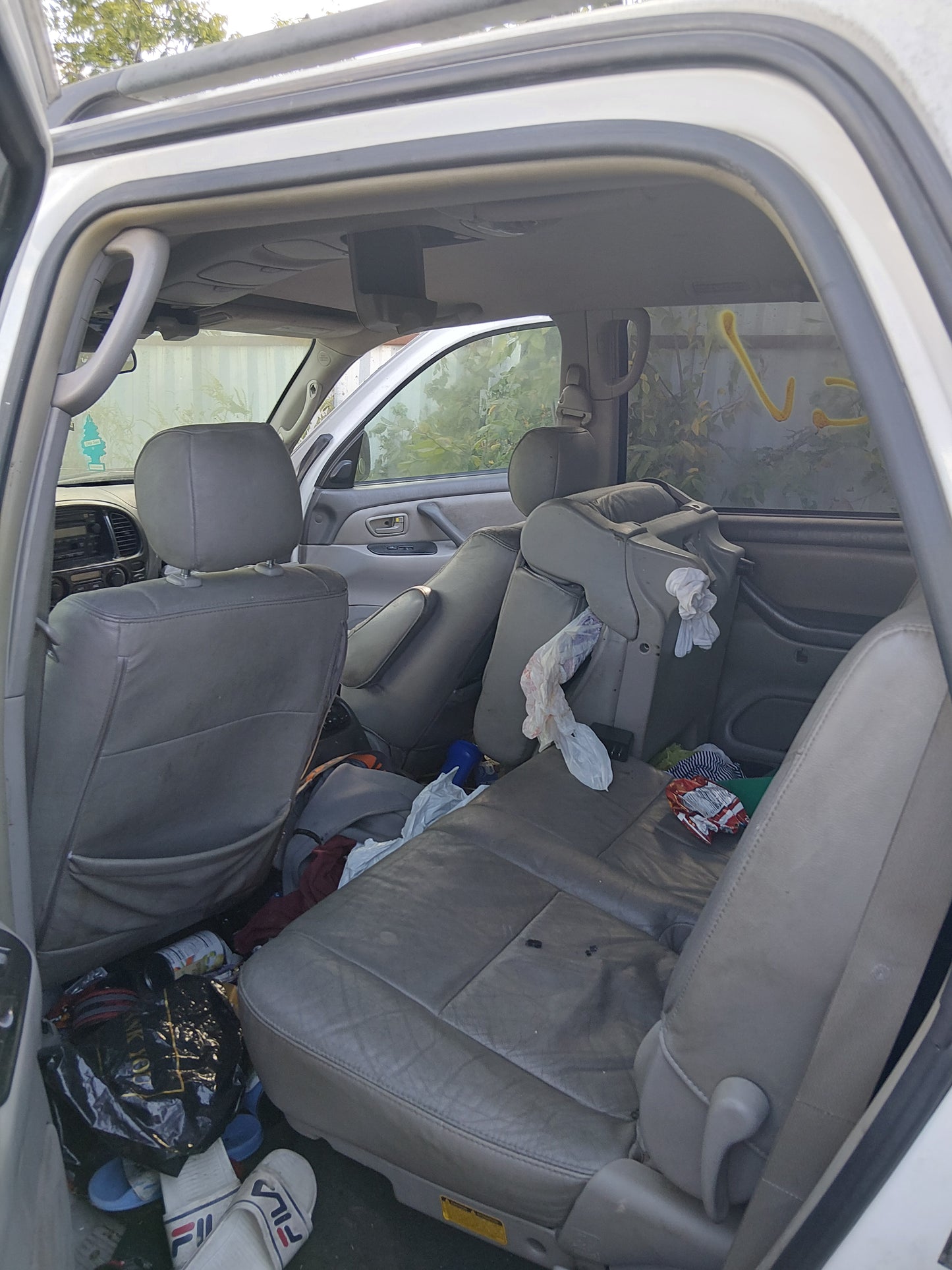 1/2 2001-2007 Toyota Sequoia | All Parts A - F | SKU #: M17817