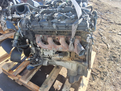 2004-2006 NISSAN TITAN 5.6 L ENGINE - #M17930