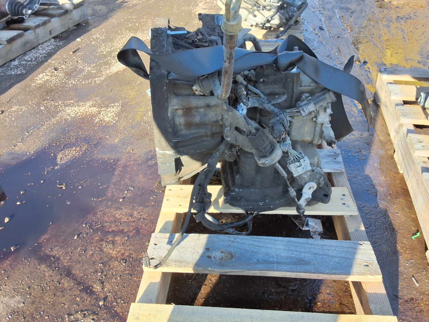2000-2001 FORD FOCUS - AUTOMATIC TRANSMISSION - #MS4006