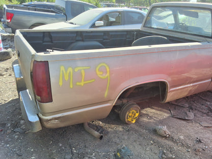 1988-1993 Chevrolet C1500 - Stock #: M19359