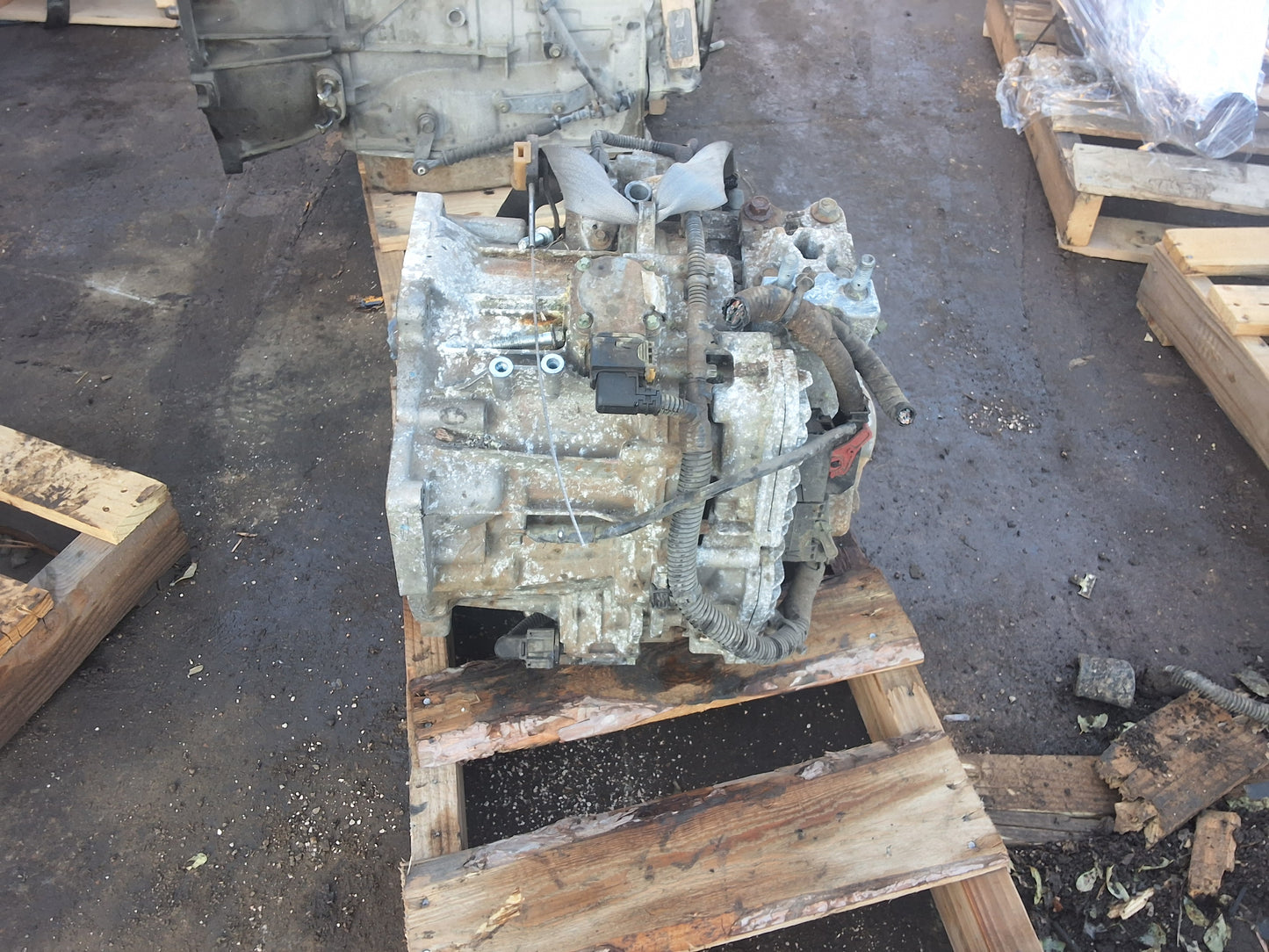 2011 FORD FIESTA - AUTOMATIC TRANSMISSION - #M17942