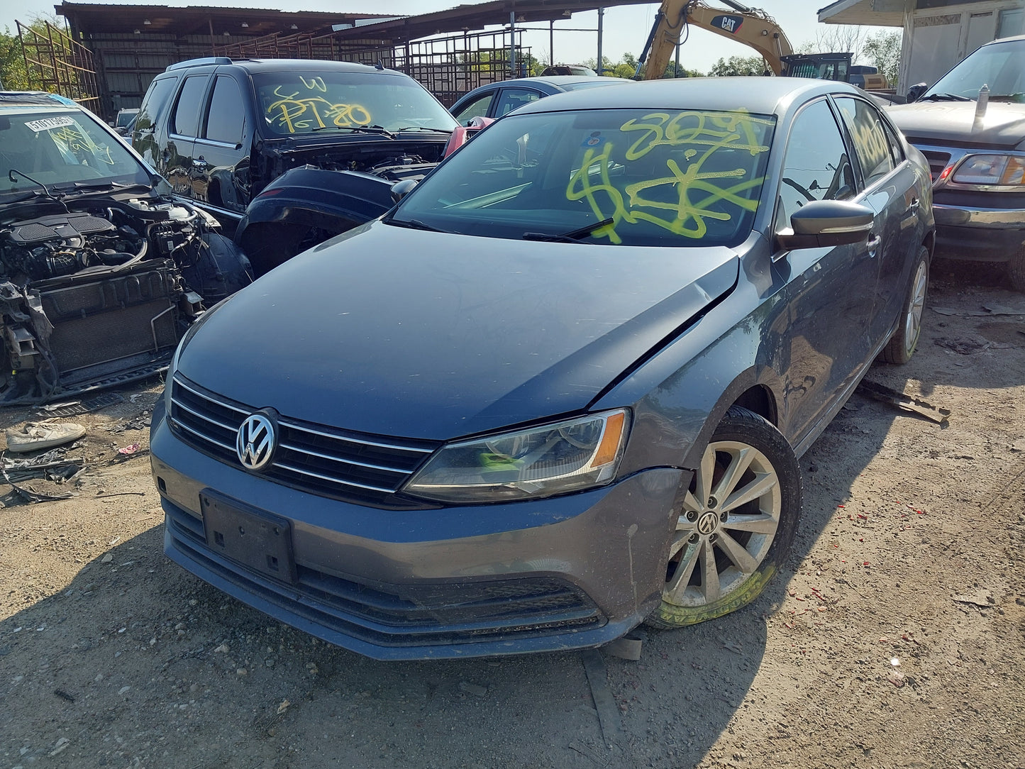 2/2 2011 - 2018 Volkswagen Jetta SE | All Parts G - Z | SKU #: M17607 - A-17