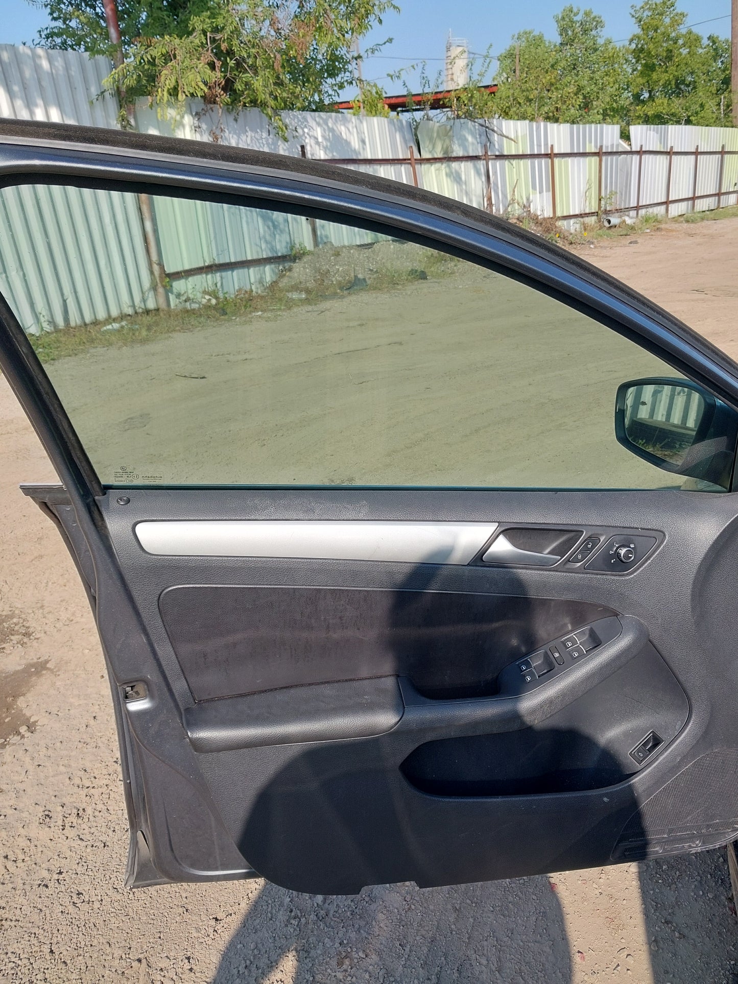 1/2 2011 - 2018 Volkswagen Jetta SE | All Parts A - F | SKU #: M17607 - A-17