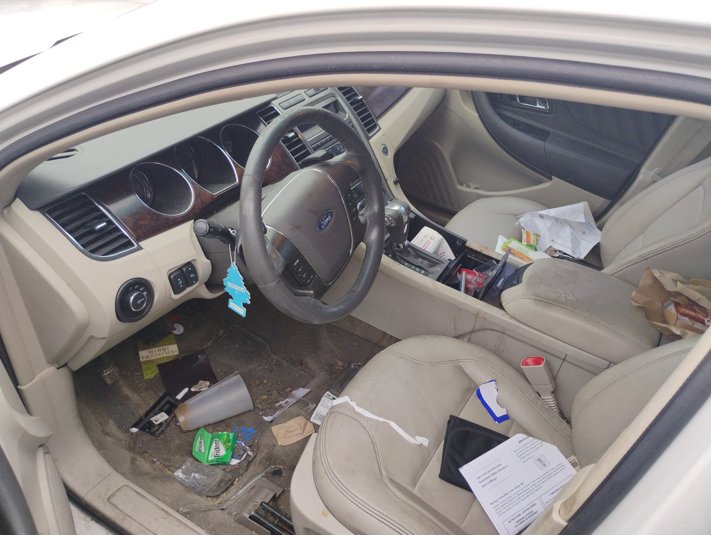 2011 Ford Taurus - Stock #: M18666 - MN-16