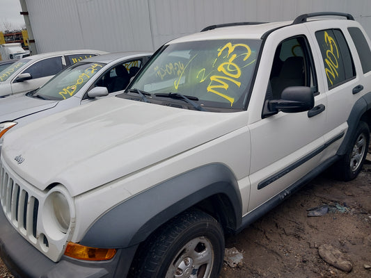 2006 JEEP LIBERTY - STOCK #M18673