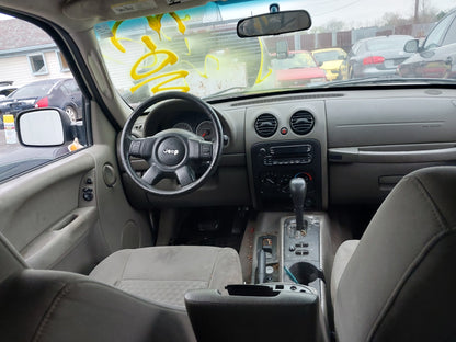 2006 JEEP LIBERTY - STOCK #M18673