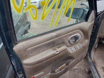 1995 - 2000 Chevrolet C1500 - Stock #: M18670 MN-20