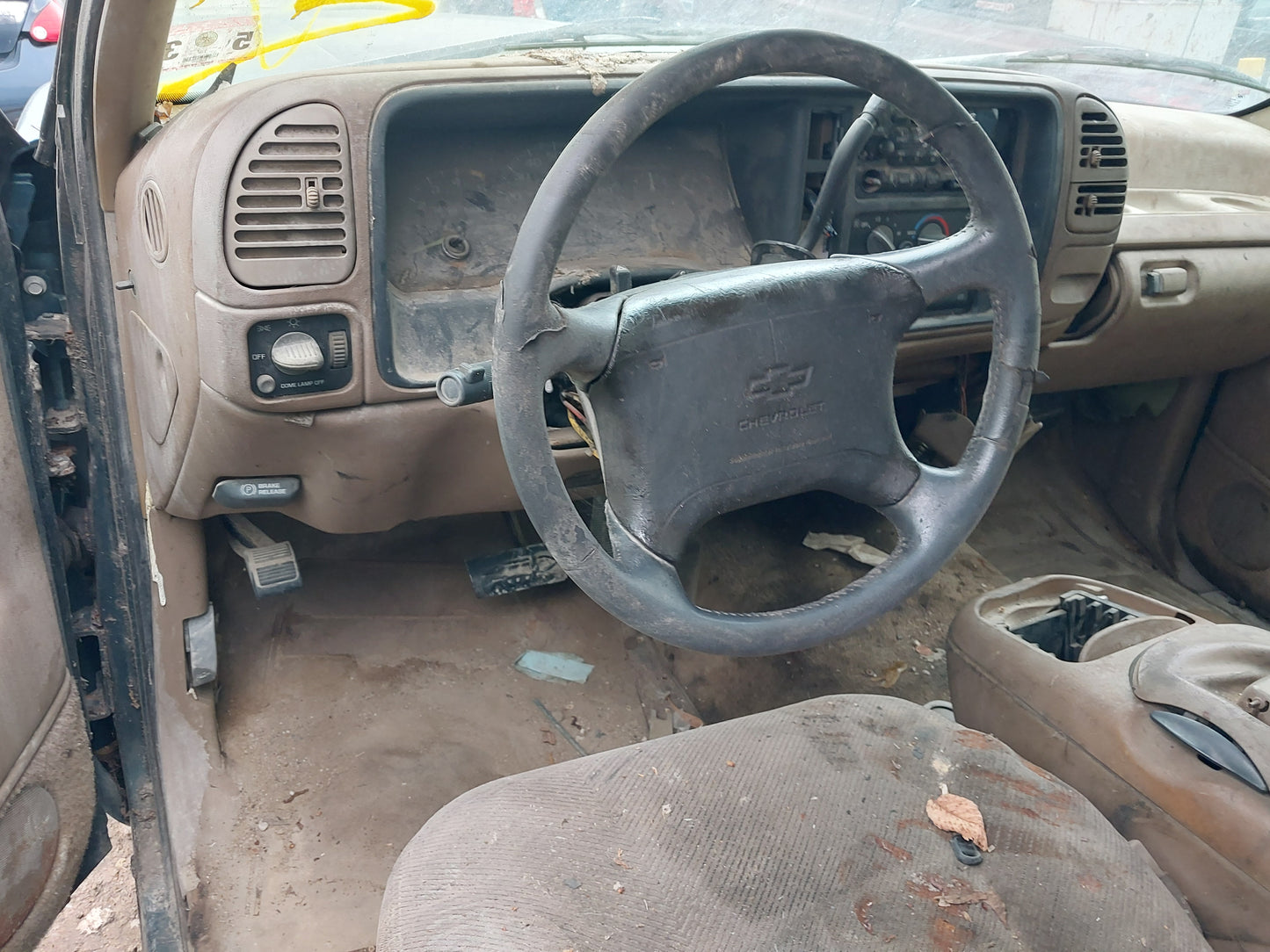 1995 - 2000 Chevrolet C1500 - Stock #: M18670 MN-20