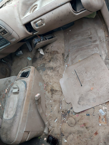 1995 - 2000 Chevrolet C1500 - Stock #: M18670 MN-20