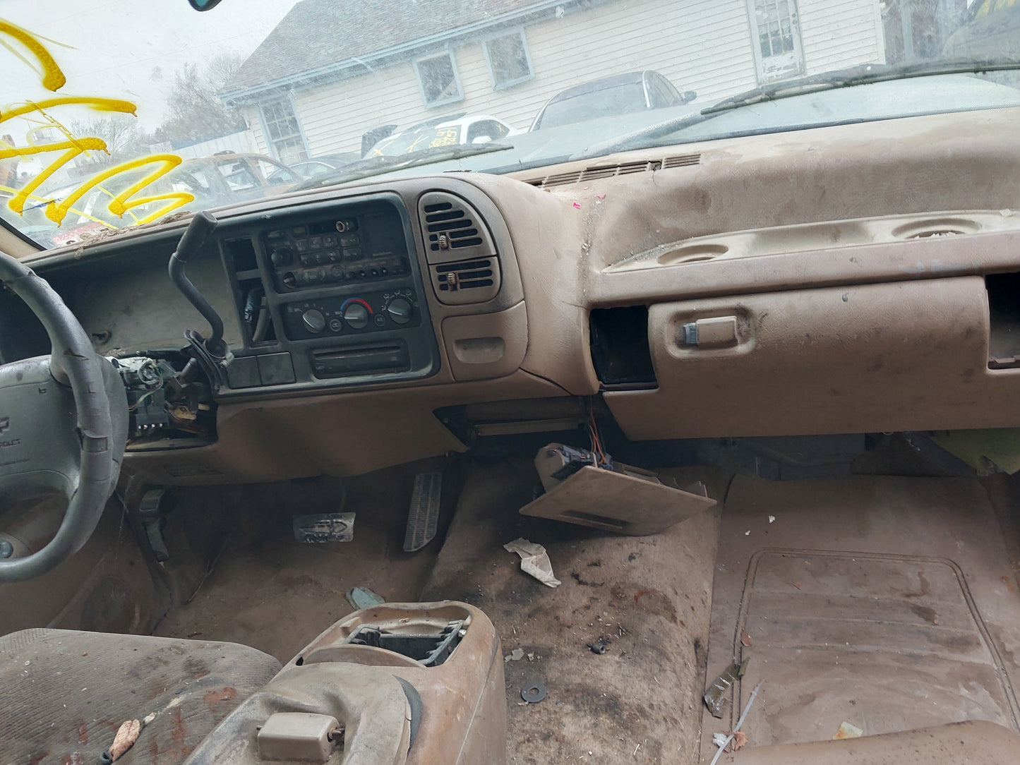 1995 - 2000 Chevrolet C1500 - Stock #: M18670 MN-20