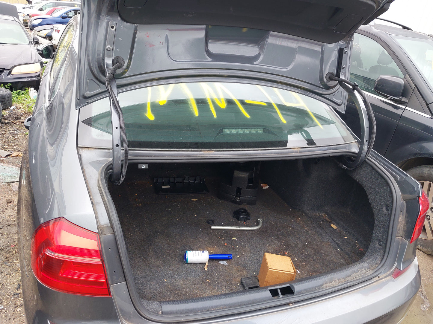 2016-2019 VOLKSWAGEN PASSAT- PARTING OUT- MM-14 #M18644