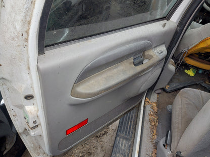 2001 Ford Excursion - Stock #: M18667 - MN-17