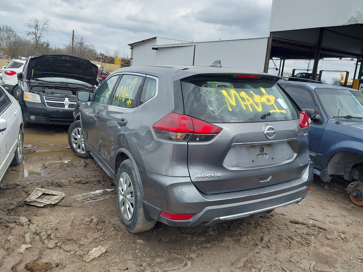 2017-2020 Nissan Rogue - Stock #: M18651