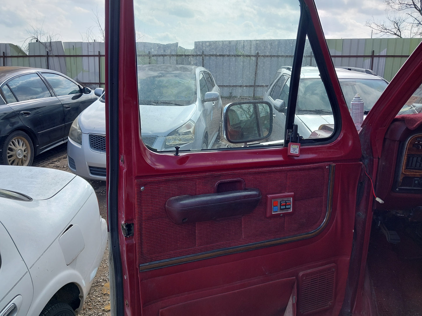 1989 FORD E150 - STOCK #M18674