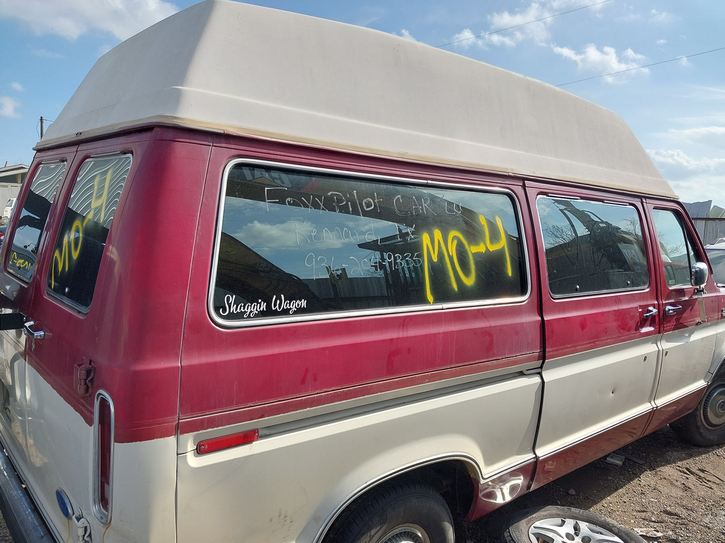 1989 FORD E150 - STOCK #M18674