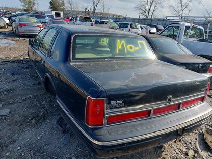 1997 LINCOLN TOWN CAR - STOCK #M18677