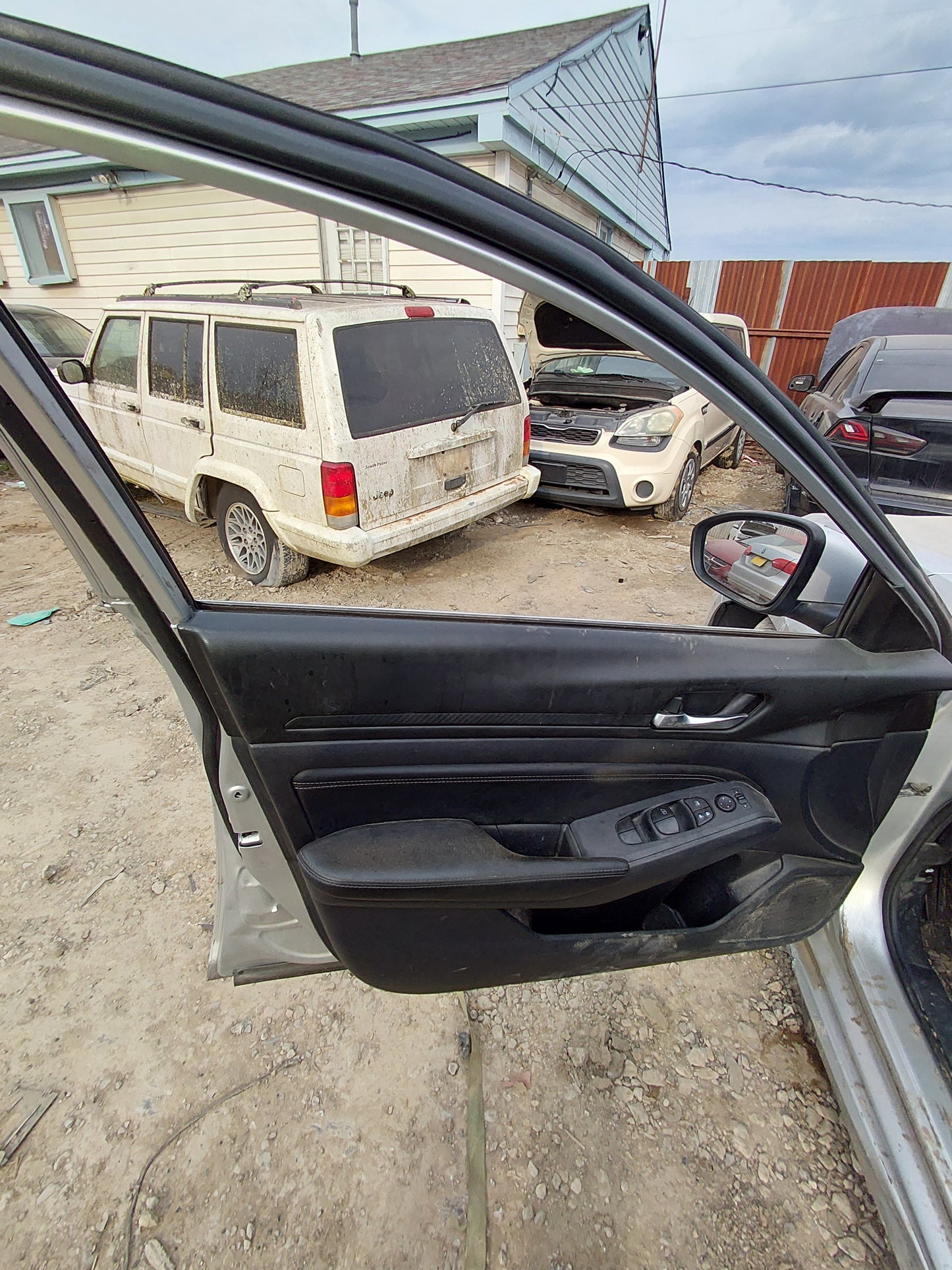 2019 Nissan Altima - Stock #: M18470 - MD-20